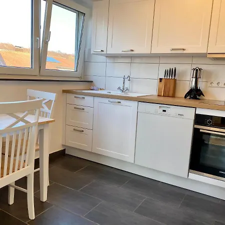 Ferien-apartment Eisvogel - Mit Priv Strandzugang