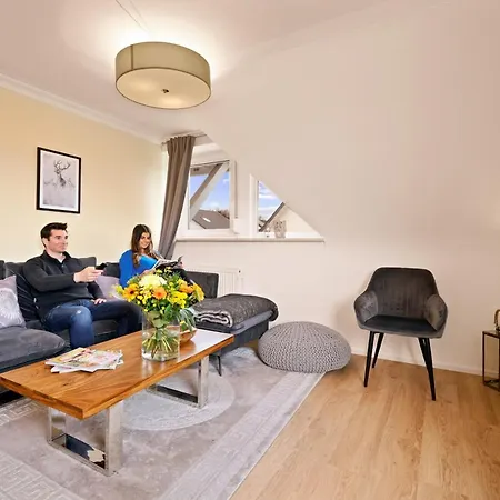 Ferien-apartment Eisvogel - Mit Priv Strandzugang Apartment *