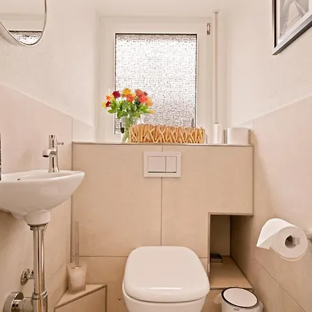 Ferien-apartment Eisvogel - Mit Priv Strandzugang Apartment *