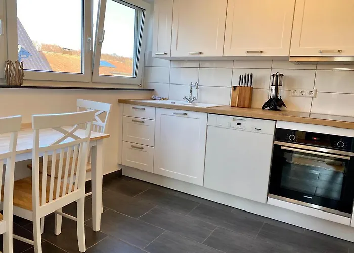 Ferien-apartment Eisvogel - Mit Priv Strandzugang