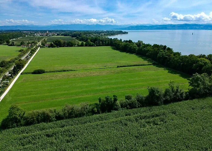 Ferien-apartment Eisvogel - Mit Priv Strandzugang Lejlighed Friedrichshafen
