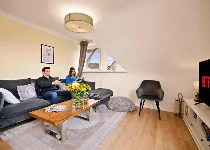 Ferien-apartment Eisvogel - Mit Priv Strandzugang Lejlighed *